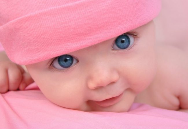 dressing girls in pink