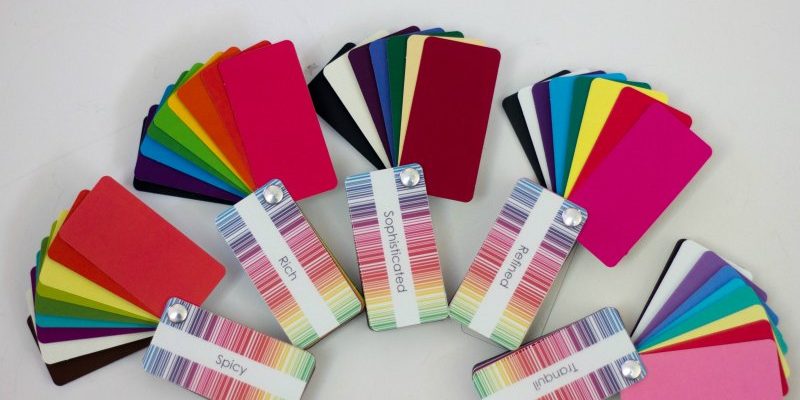 dramatic colours in palettes Understand why you choose certain colours to wear - it's based on your personality traits - here are the Dramatic personality colours