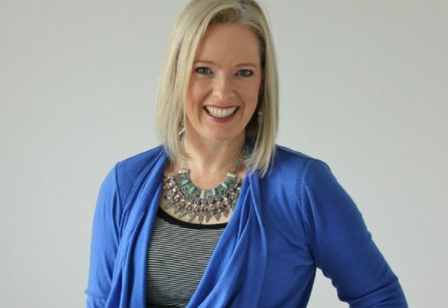 defining-features What are your defining features and what have they got to do with creating beautiful outfits?