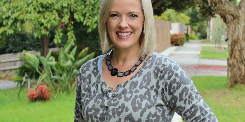 how-to-layer How to layer your clothes and look stylish