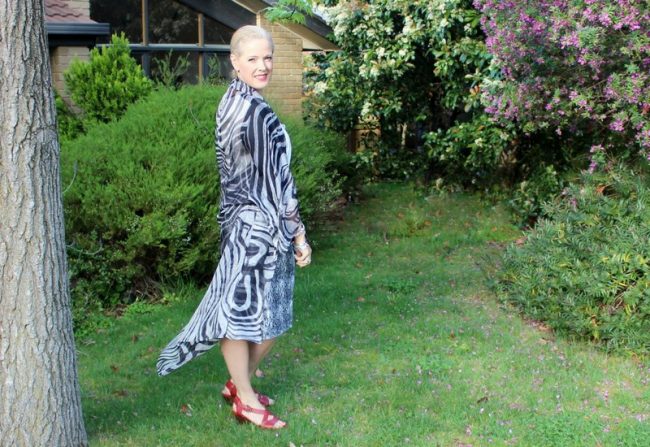 guide to wearing animal print Guide to wearing animal prints - how to choose undertone and contrast