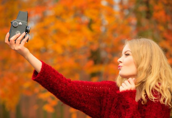 Why taking outfit photos helps you become more stylish Why taking outfit photos helps you become more stylish - Inside Out Style Blog - real world fashion advice for every woman