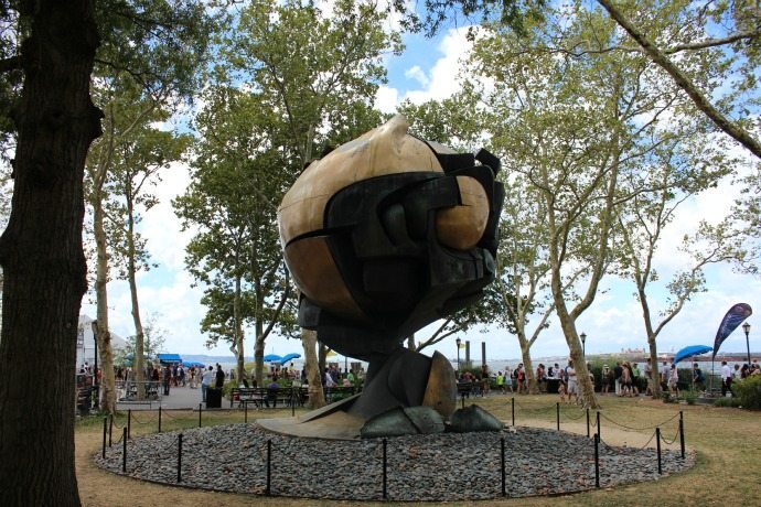 Battery Park sculpture