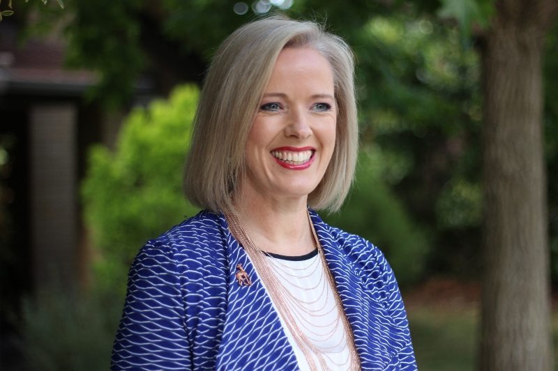 how to style a brooch how to style a brooch