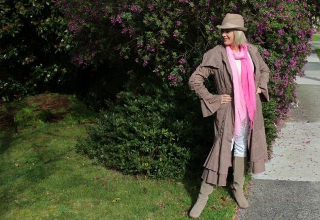 cool beige jacket and hat How to choose a beige and distinguish between warm and cool beige