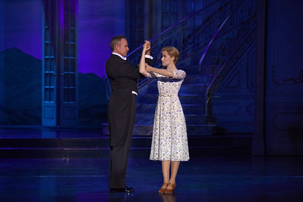 Cameron Daddo and Amy Lehmper SOund of Music