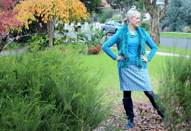 blue and green Discover how to cultivate your style and learn how to become more stylish