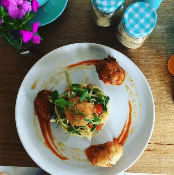 The Best Brunch is on the Backstreets of Melbourne — Inside Out Style