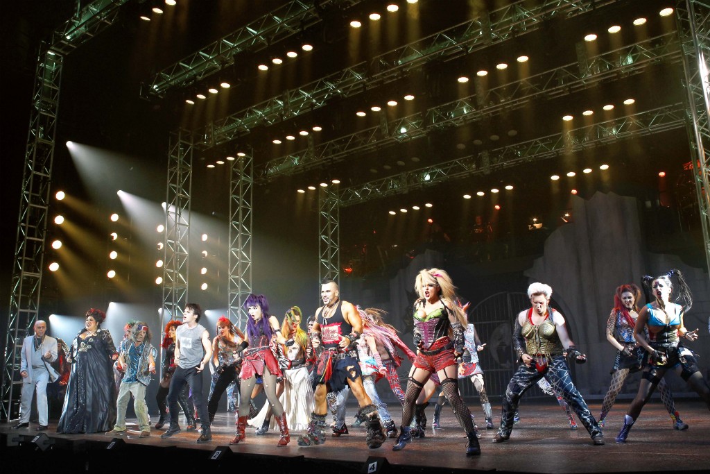 We Will Rock You cast