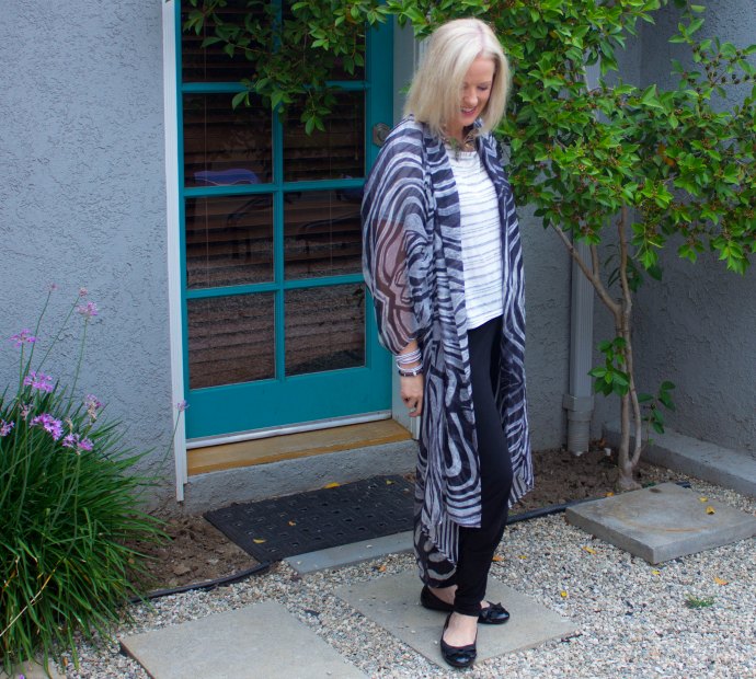 Kimonos are great to add a light layer of warmth when required plus they fold up really small and don't add weight to your packing - travel packing tips