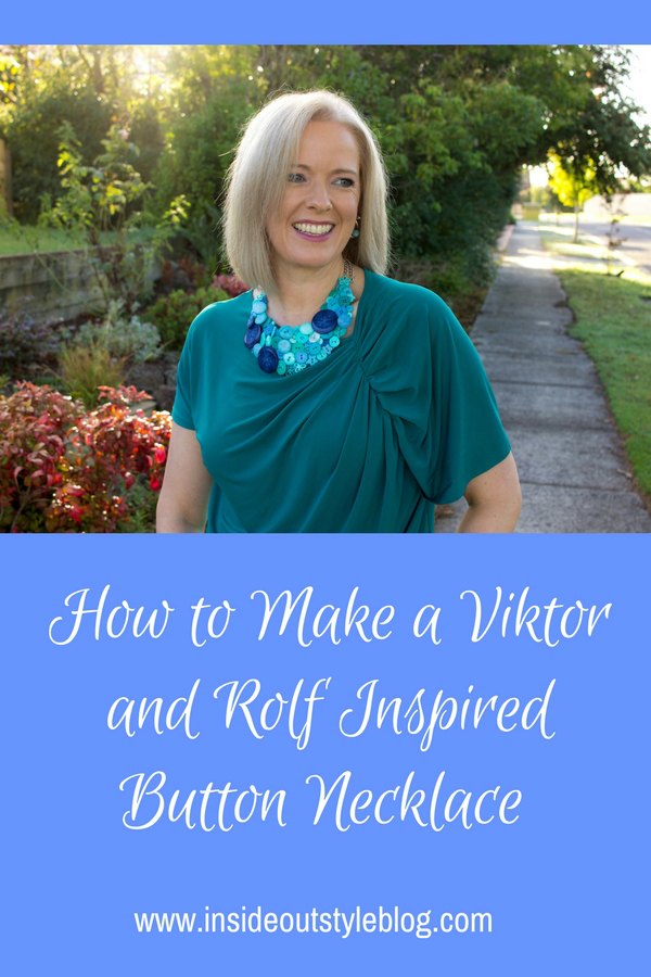 How to Make a Viktor and Rolf Inspired Button Necklace - instructions - click here