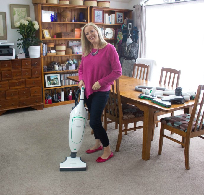 Welcome to Inside Out Style blog headquarters - take a peek inside my home and read my review of the Vorwerk Kobold VK200 Upright Vacuum - it's the Rolls Royce of vacuums