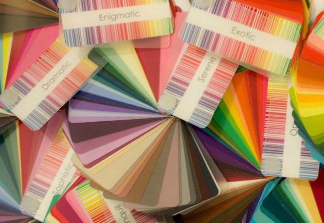 Your ultimate colour personality dressing style guide - understanding why you choose to wear the colours you do and what they express about your personality