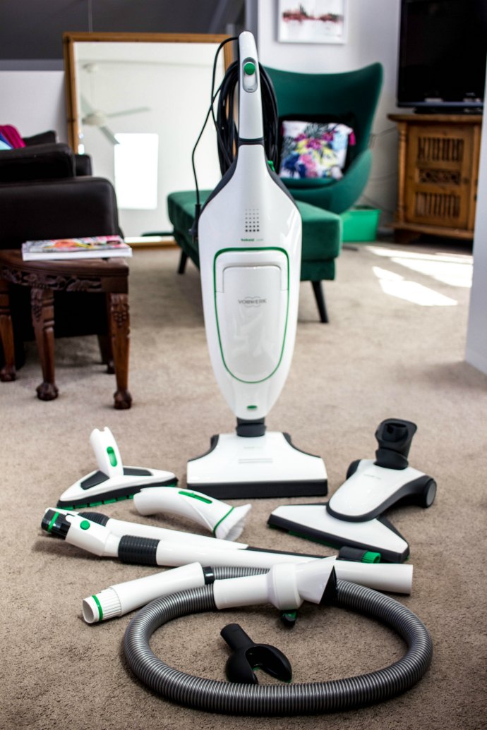 trono patrón el propósito Road Testing the Rolls Royce of Vacuums, the Vorwerk Kobold VK200 — Inside  Out Style