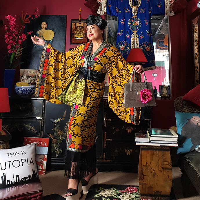 Discover the Stylish Thoughts of the eclectic and adventrous dresser Mrs Maya Plays