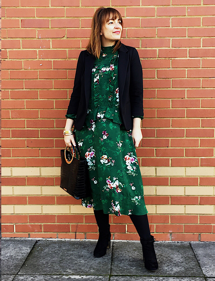 Discover the Stylish Thoughts of UK blogger Lizzi Richardson of Loved by LIzzi