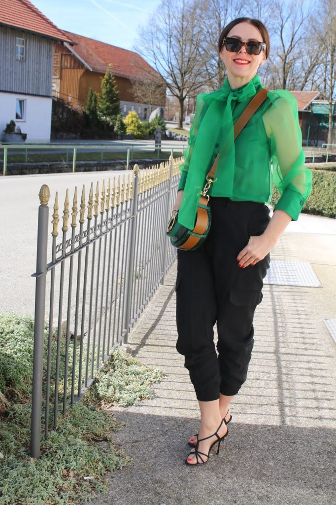 Dressing with Soul: Stylish Thoughts - green blouse