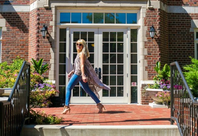 Stylish Thoughts - discover the style tips and thoughts of Johanna Grange, 40+ life and style blogger on www.insideoutstyleblog.com