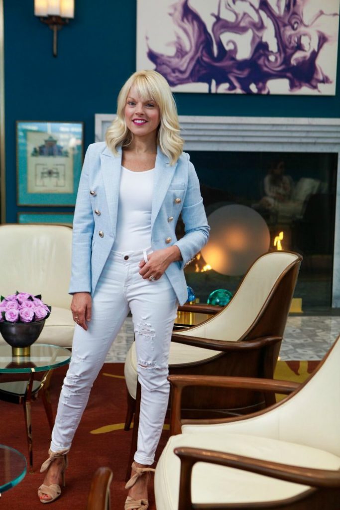 Stylish Thoughts - discover the style tips and thoughts of Johanna Grange, 40+ life and style blogger on www.insideoutstyleblog.com