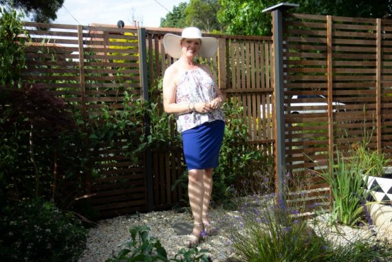 Adhesive silicone bra review