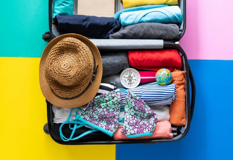 Packing for a Summer Business Trip: Tips + 8 Outfit ideas - LIFE