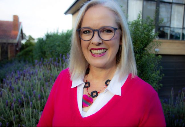 Buying glasses from Clearly online Discover Clearly where you can try on and buy your glasses online