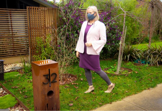 How to stop your glasses from fogging up when wearing a face mask