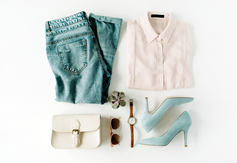 How do I see the whole picture of my outfit?