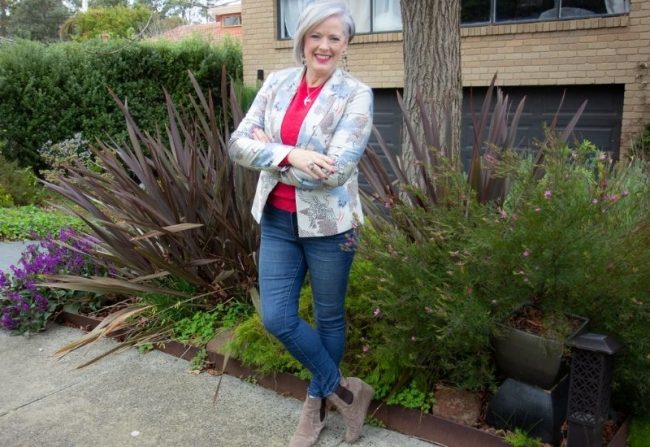 How do I look more attractive and stylish and less frumpy How do I look more attractive and stylish and less frumpy?