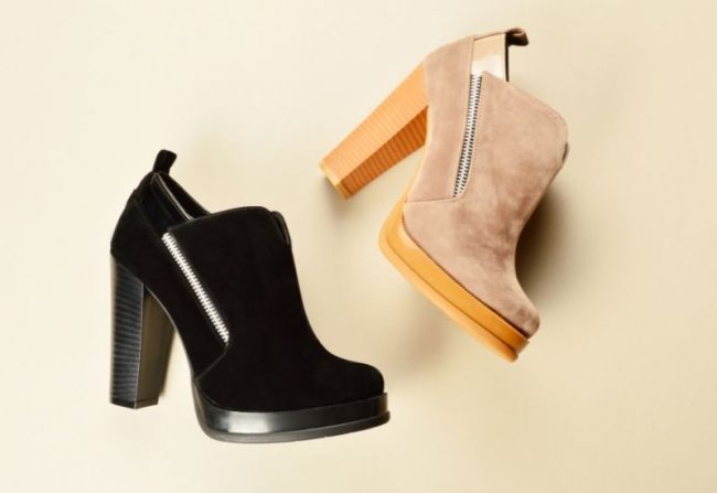 choosing shoes in winter to go with light coloured trousers