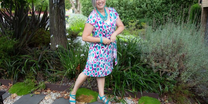 What to wear to work to look professional when you get hot and sweaty