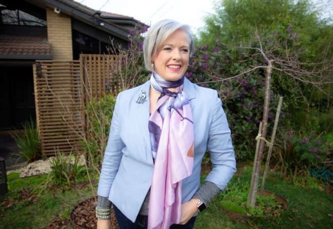 How to Make a Classic and Traditional Outfit More Alluring How to Make a Classic and Traditional Outfit