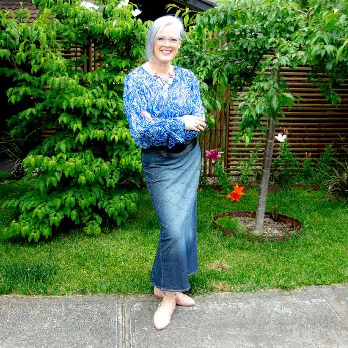 Wearing good clothes when ou work from home - a stretchy denim skirt is a great option