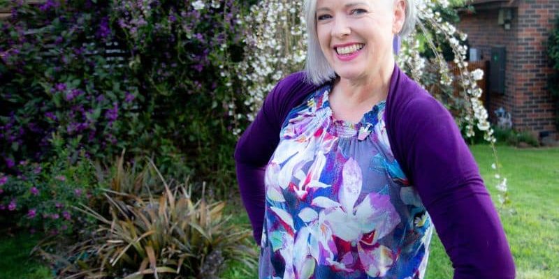 Flattering Shrugs, Wraps, and Pashminas for Different Body Shapes