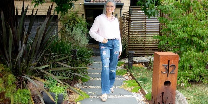 Your Colour and Style Questions Answered on Video 110 (1)