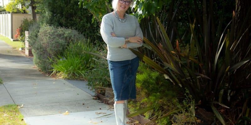 metallic garments and accessories are trending Metallic garments and shoes are trending in 2024