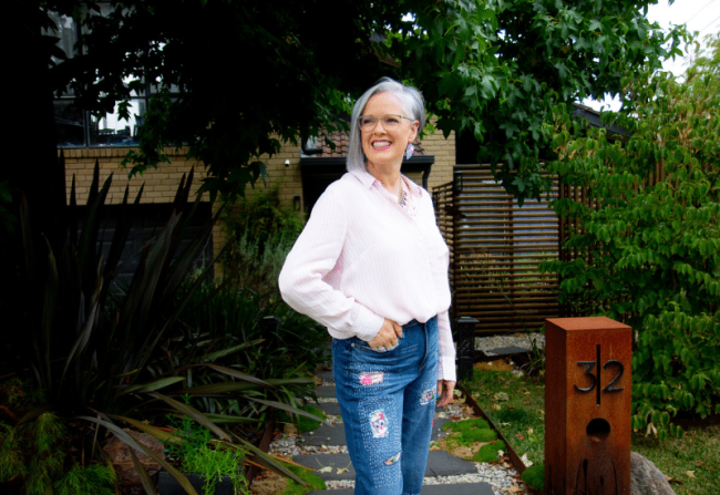 Your Colour and Style Questions Answered on Video 115 (1)