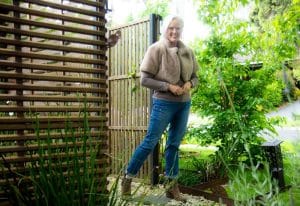 Using personal colour analysis and an education in colour and style to build a wardrobe full of clothes that mix and match