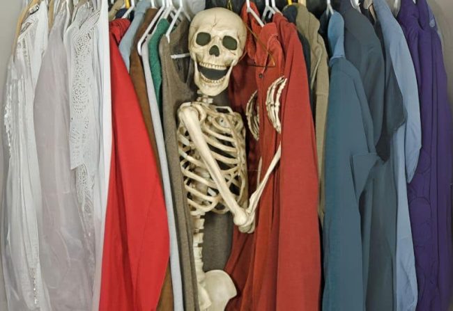 skeletons in the closet (1) skeletons in the closet