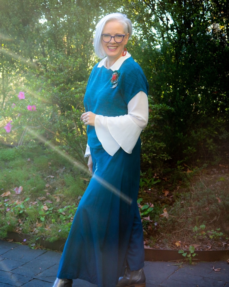 Not a plain white shirt one with interesting construction