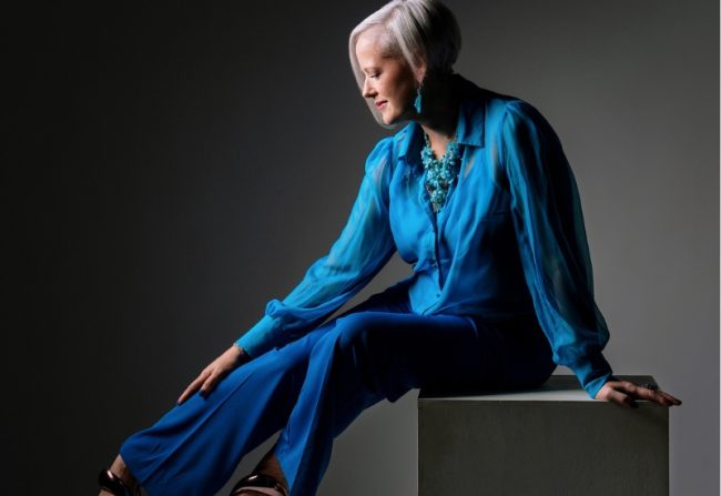 minimalist dressing doesn't have to be dull