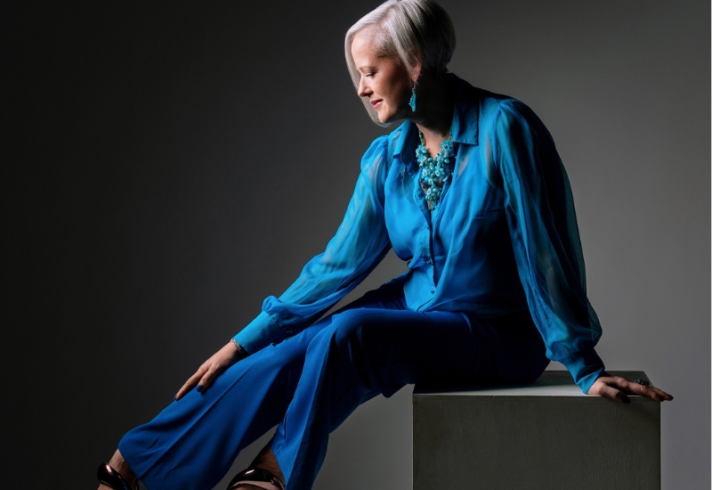 minimalist dressing doesn’t have to be dull minimalist dressing doesn't have to be dull